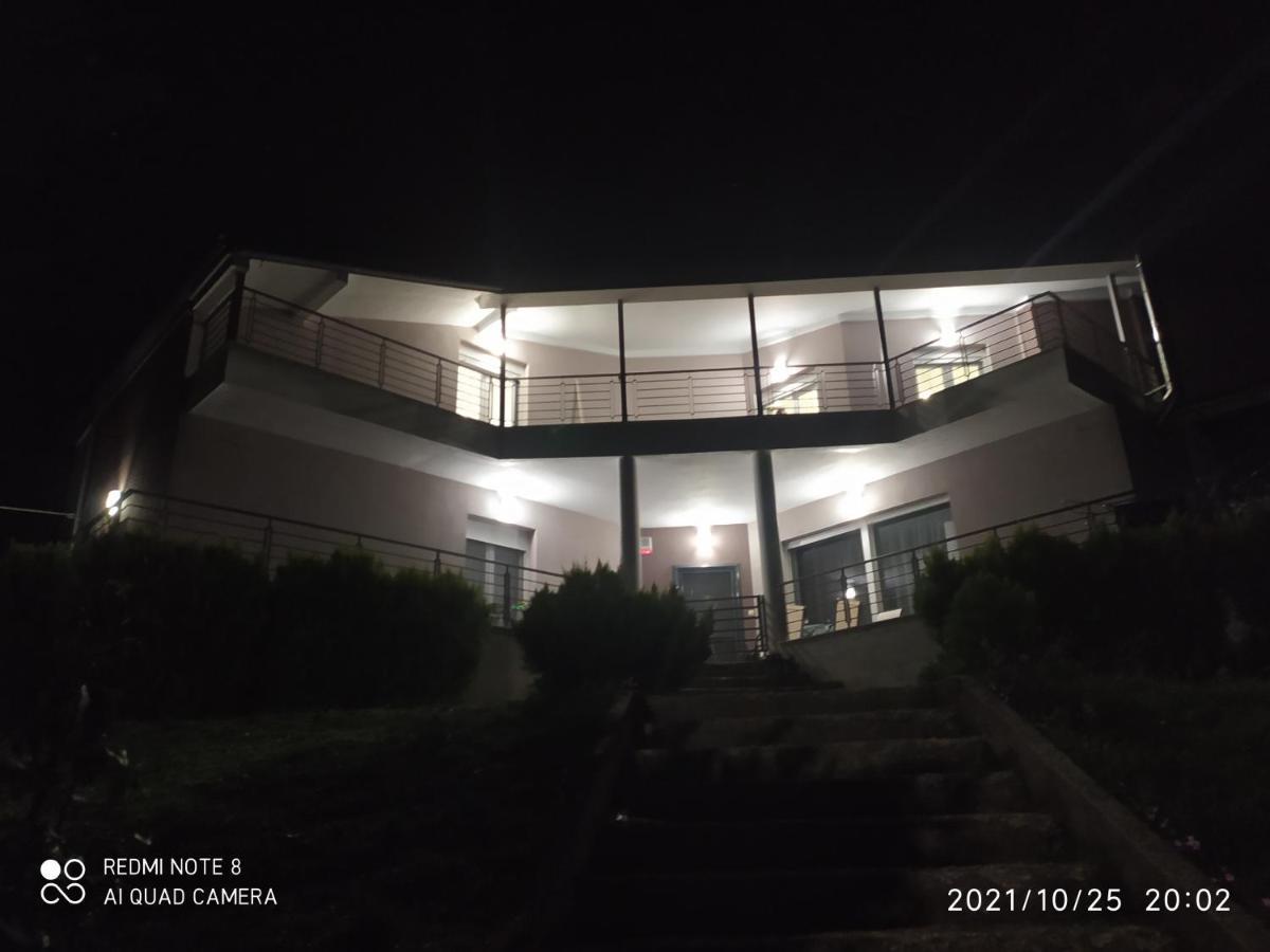 V&L Sunset Villa Ioannina Exterior foto